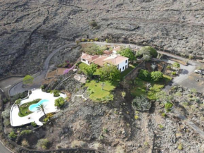 La Rayuela Suites